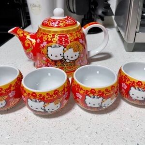 Sanrio Red and Yellow Hello Kitty Tea Set